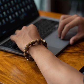 Vòng Trầm Tốc Quảng Nam- Bọc Vàng 8K - Trầm Hương Yên Lộc