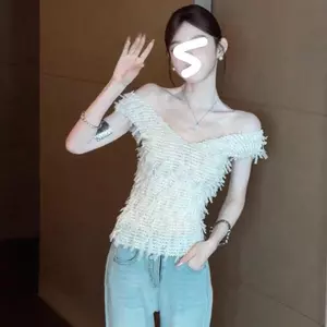 Thiết kế Sense Gạc Tua Rua Rỗng Áo Vest Nữ Mùa hè 2026 Phong cách mới Ánh sáng sang trọng Phong cách nổi tiếng Áo yếm