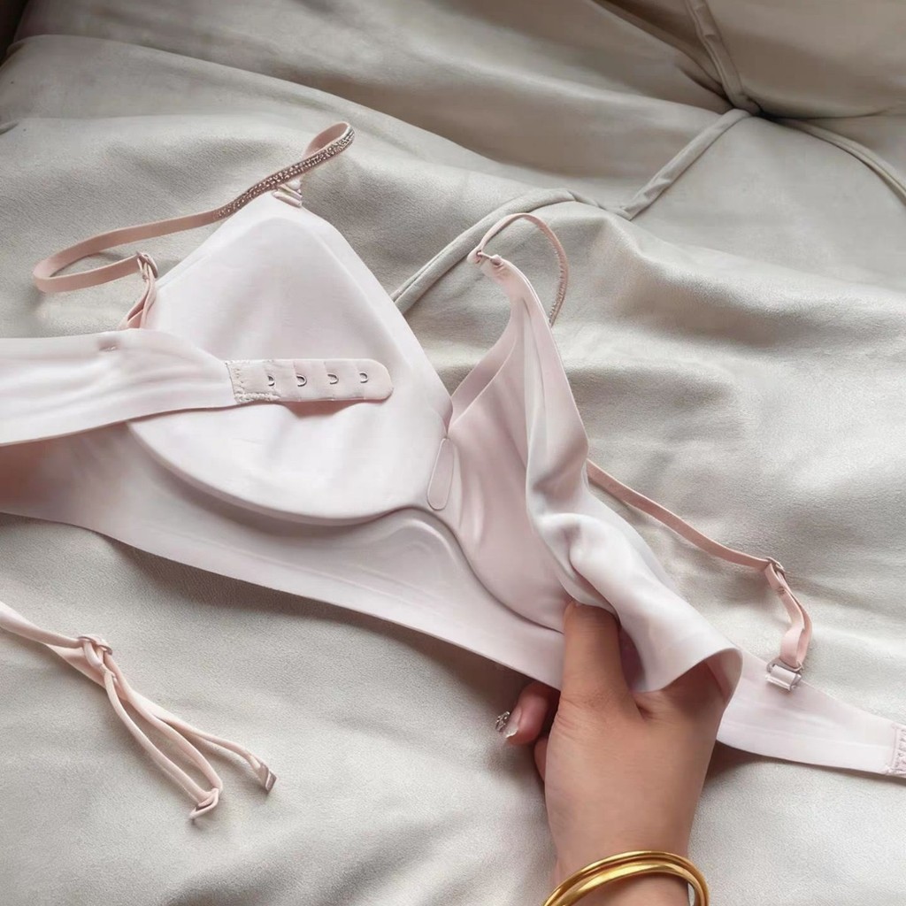 Áo Bra Top Nữ Đính Đá Có Đệm Ngực Cố Định Không Gọng | Áo Hai Dây Cổ Yếm Hở Lưng Dây Chéo Lưng Đẹp Nâng Ngực Tự Nhiên Dành Cho Ngực Nhỏ | Áo Croptop Ôm Dáng Mềm Mại Co Giãn Thoáng Khí Mặc Ngoài Hoặc Làm Áo Lót Phong Cách Hàn Quốc