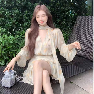 Nữ Phong Cách Mới Hỗ Trợ Kích Thước Lớn Hoa Pháp Cổ Chữ v Dài Tay Đầm Nữ Thu Đông Thiết Kế Nhẹ Nhàng Váy Chữ a Hẹp