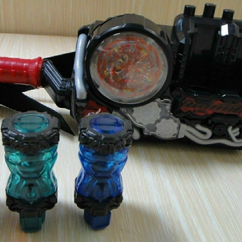 Sản phẩm mới Phiên bản Trung Quốc Kamen Rider Build Series Đồ uống biến hình năng động