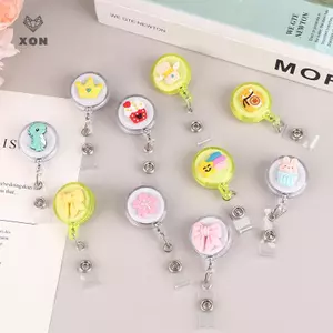 Phim hoạt hình dễ dàng mang theo tên Id Thẻ giữ huy hiệu cho y tá Sinh viên Hộp đựng huy hiệu có thể thu vào Triển lãm Thẻ văn phòng ngực [Mina]