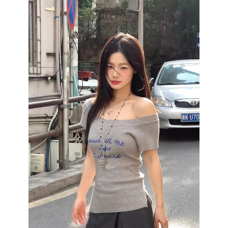 [Seckill trong thời gian có hạn] Amoi Slimer Look Slanted Vai In chữ cổ điển Tay ngắn cao cấp