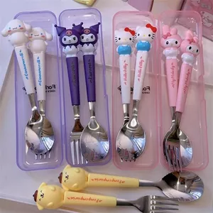 Bộ ba mảnh bằng thép không gỉ cao cấp Sanrio Nĩa Đũa Bộ thìa Trẻ em Gui Học sinh tiểu học Nữ 5.20