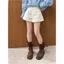 Quần short Denim cạp cao mùa hè dành cho nữ Phiên bản chữ A một nút Quần ống rộng Thiết kế đinh tán Quần ống rộng màu trắng