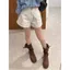 Quần short Denim cạp cao mùa hè dành cho nữ Phiên bản chữ A một nút Quần ống rộng Thiết kế đinh tán Quần ống rộng màu trắng