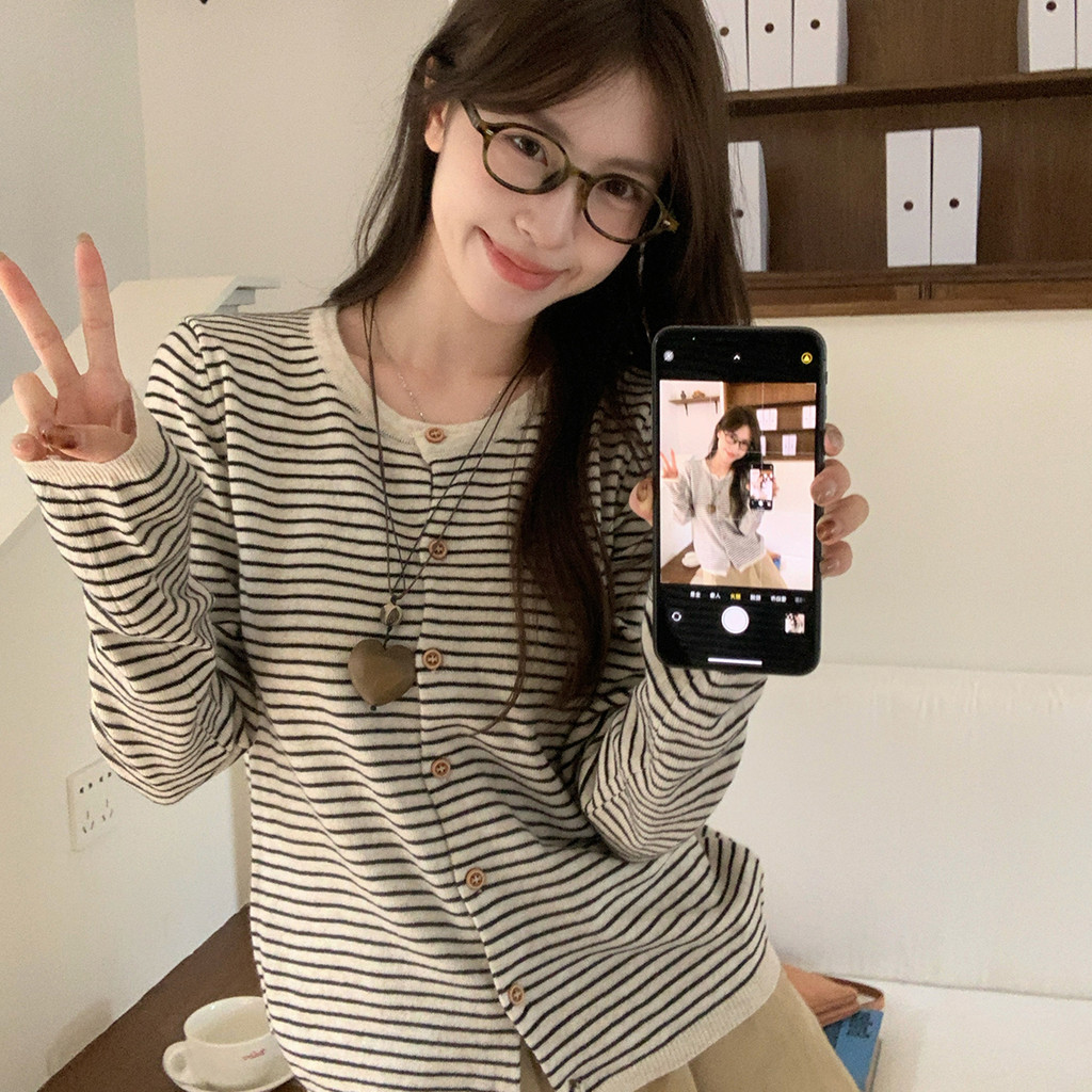 Thu Đông Màu Sắc Tương Phản Sọc Dệt Kim Dài Tay Cardigan Top Nữ Phong Cách Hàn Quốc Mùa Thu Mặc Áo Len Áo Khoác