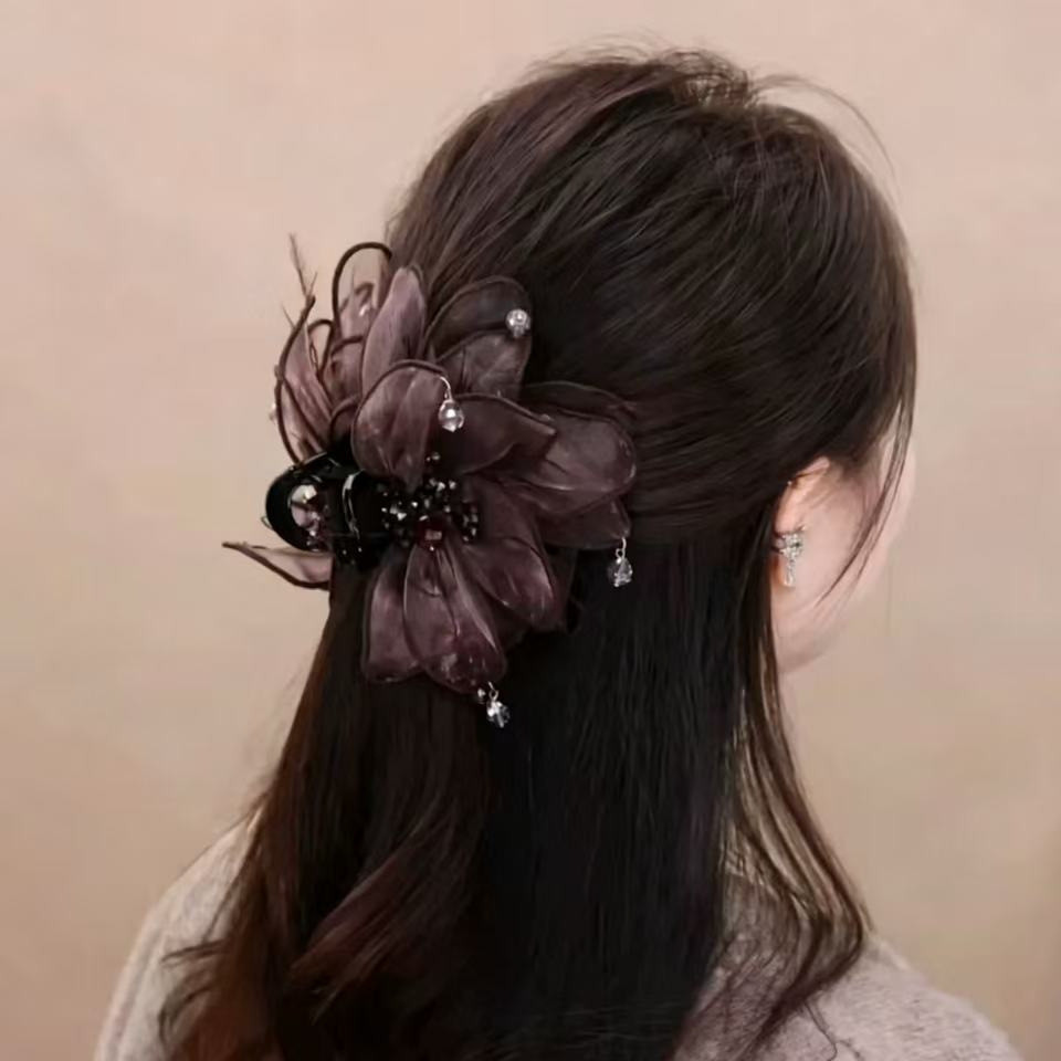 26 Phong Cách Mới Sương Mù Lông Vũ Hoa Tóc Nữ Đầu Lưng Tóc Cá Mập Kẹp Retro Cao Cấp Cảm Giác Tóc Tập Vuốt Kẹp Mũ Đội Đầu