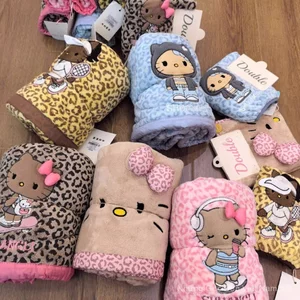Da Đen kt Mèo San Hô Lông Cừu Khăn Gaoyang Dày Người Lớn Hộ Gia Đình Hello kt Tóc Sấy Nắp Mềm Thấm Hút Nhanh Khô