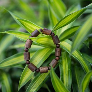 Vòng Tay Trầm Đốt Trúc - Tốc Vườn Quảng Nam - Trầm Hương Yên Lộc Phụ Kiện - Tặng kèm hộp gấm