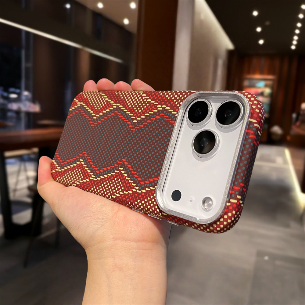 Ốp điện thoại từ tính họa tiết sợi carbon chất lượng cao cho iPhone 17 Pro Max 14 15 16 pro max Bảo vệ Camera ống kính Vỏ chống sốc Vỏ cứng bảo vệ điện thoại