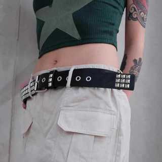 (Giao hàng tại địa phương) Đai phong cách Punk Y2K dành cho nam giới Thiết kế đinh tán đính đá lấp lánh có khóa chốt