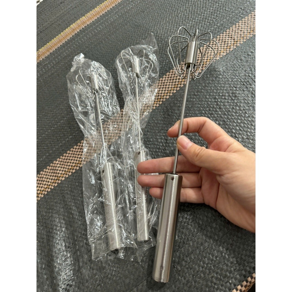 Cây Đánh Trứng Inox Tự Xoay Nhanh 360 Không Dùng Pin, Tiện Lợi Cho Nhà Bếp
