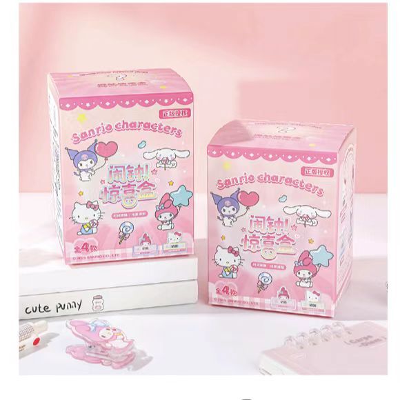 Nhân Vật Sanrio Bất Ngờ Hộp Mù Đồng Hồ Báo Thức Trang Trí Để Bàn Đầu Trang Trí Đồng Hồ Trang Trí