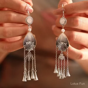 Mới Phong Cách Trung Quốc Phong Cách Tây Tạng Tua Rua Lụa Nhung Bông Tai Hoa Thiết Kế Ban Đầu Handmade Hanfu Bông Tai Cổ Điển