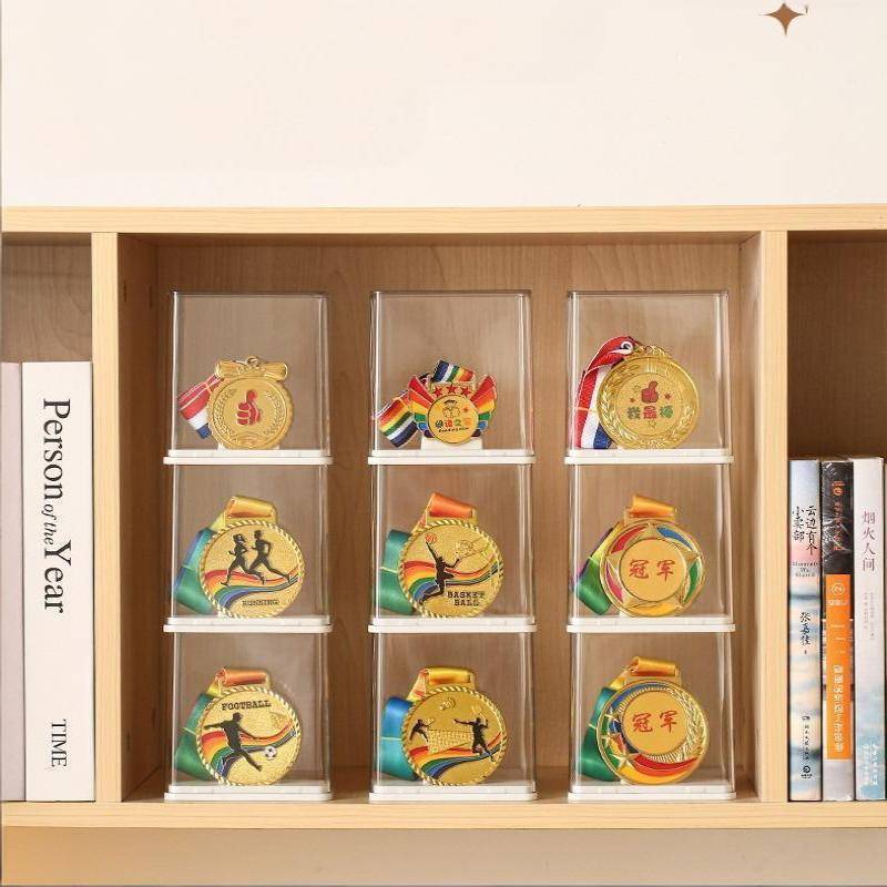 PNPIA- Hộp trưng bày huy chương Hộp lưu trữ Acrylic ổn định trong suốt cho màn hình máy tính để bàn Giải thưởng và chân thành tựu
