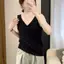 Áo thun đeo vai rộng không tay mùa hè dành cho nữ Phong cách mới Cổ chữ V thời trang mặc bên trong Trang phục bên ngoài Màu trơn Hot Diamond Top