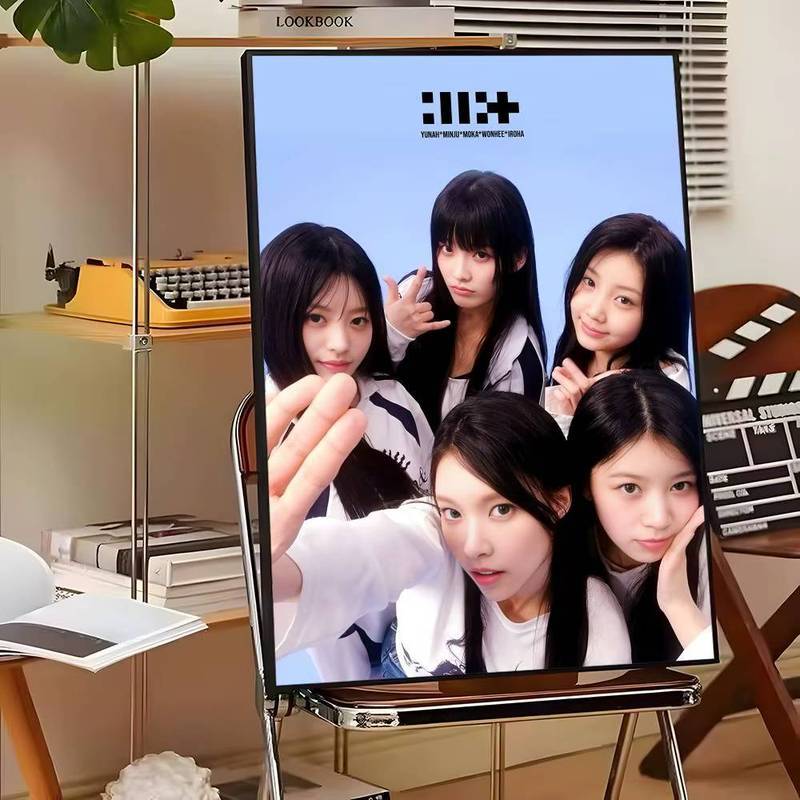 Poster AILLIT của nhóm nhạc Kpop | Nhãn dán áp phích thẩm mỹ cao cấp | Phòng Khách Thanh Treo Tường Nghệ Thuật Trang Trí Nhà Khung