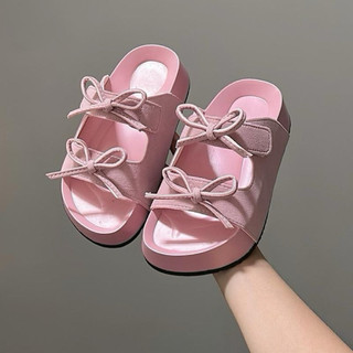 Dép Nữ IGU quai  2 nơ nhí cao 3cm da mềm êm nhẹ chân mũi tròn chuẩn size trẻ trung năng động.