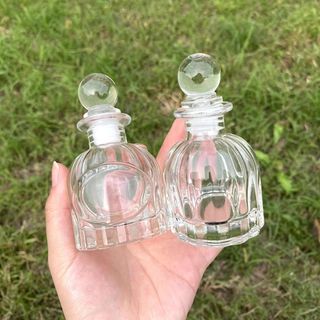 Chai thủy tinh mini có nắp, nắp cổ, dập nổi, đựng tinh dầu/nước hoa, phong cách châu Âu retro, WCSA