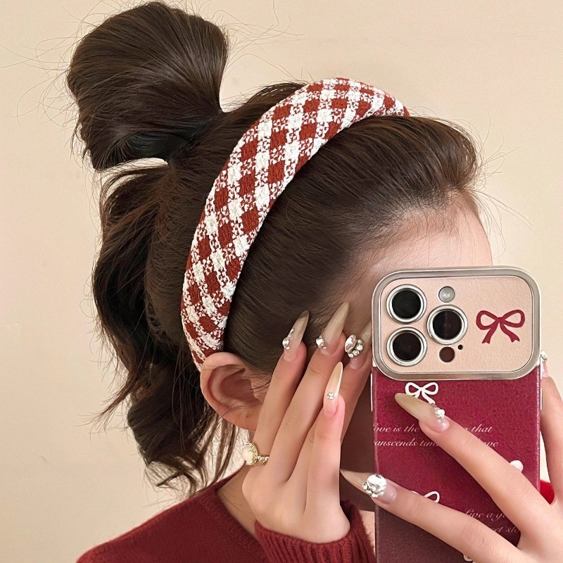 Băng đô người phụ nữ màu đỏ style Hàn Quốc phù hợp mùa thu đông