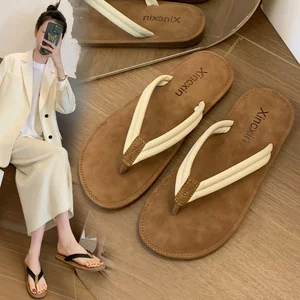 Kỳ nghỉ trên đảo ~!Dép xỏ ngón mềm Nữ 2024 Đi biển mùa hè Dép thoáng khí thông thường Dép xỏ ngón hợp thời trang GPKA