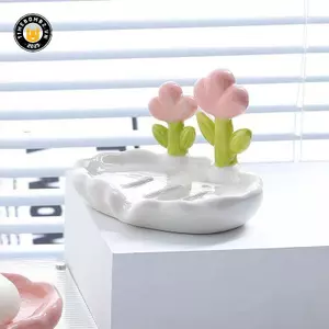 {TB & Bag} Hộp xà phòng hoa sáng tạo Thoát nước xà phòng chống trượt Phụ kiện phòng tắm Hộp đựng xà phòng màu trắng biển để tắm tại nhà.