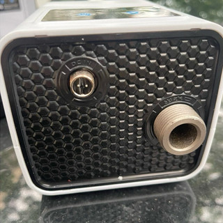 Máy Bơm Tăng Áp Mini 24V 220/260W - Thương Hiệu Để Ngoài Trời