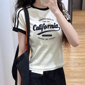 Áo thun ngắn tay in hình ba thanh dành cho nữ Mỹ Retro ngọt ngào cay chính hãng hàng đầu