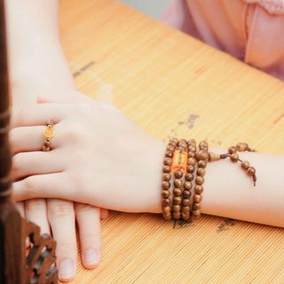 Combo Vòng 108 hạt Omani + Nhẫn theo mệnh (Cùng màu) Trầm Hương Yên Lộc Bàn Tay Phụ Kiện Voi