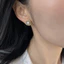 Tính khí cổ điển bạc ngọc trai xám nhị hoa hình học cá tính bông tai nữ đa năng