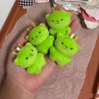 Gấu bông móc khóa Mèo Xấu Xí Sang Búp bê mèo ngoài hành tinh màu xanh lá cây