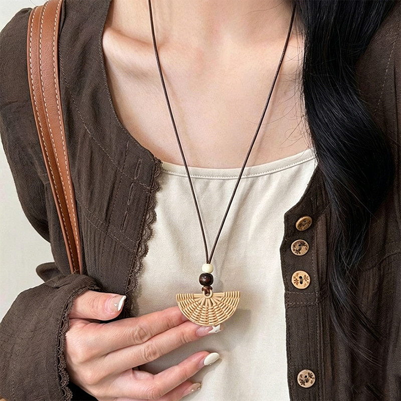 Vòng cổ mặt dây chuyền Boho Mây, Vòng cổ quyến rũ mây tự nhiên dệt thủ công, Vòng cổ dài phong cách dân tộc nhẹ dành cho nữ