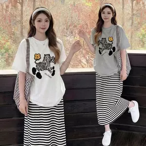 Áo thun ngắn tay in hình mùa hè dành cho bà bầu Váy sọc không trông mang thai hai-