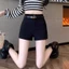 Đen Cao Cấp Ôm Hơn Nhìn Quần Short Nữ 2025 Sang Trọng Đi Lại Nhỏ Phù Hợp Với Co Giãn Skinny Nóng Quần 5.12