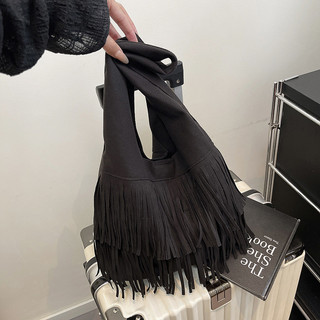 Túi đeo tua rua retro dung tích lớn