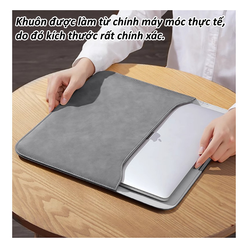 Túi đựng laptop chống sốc và chống nước màu xám với lớp đệm dày dặn để bảo vệ tối ưu, có nhiều kích cỡ.