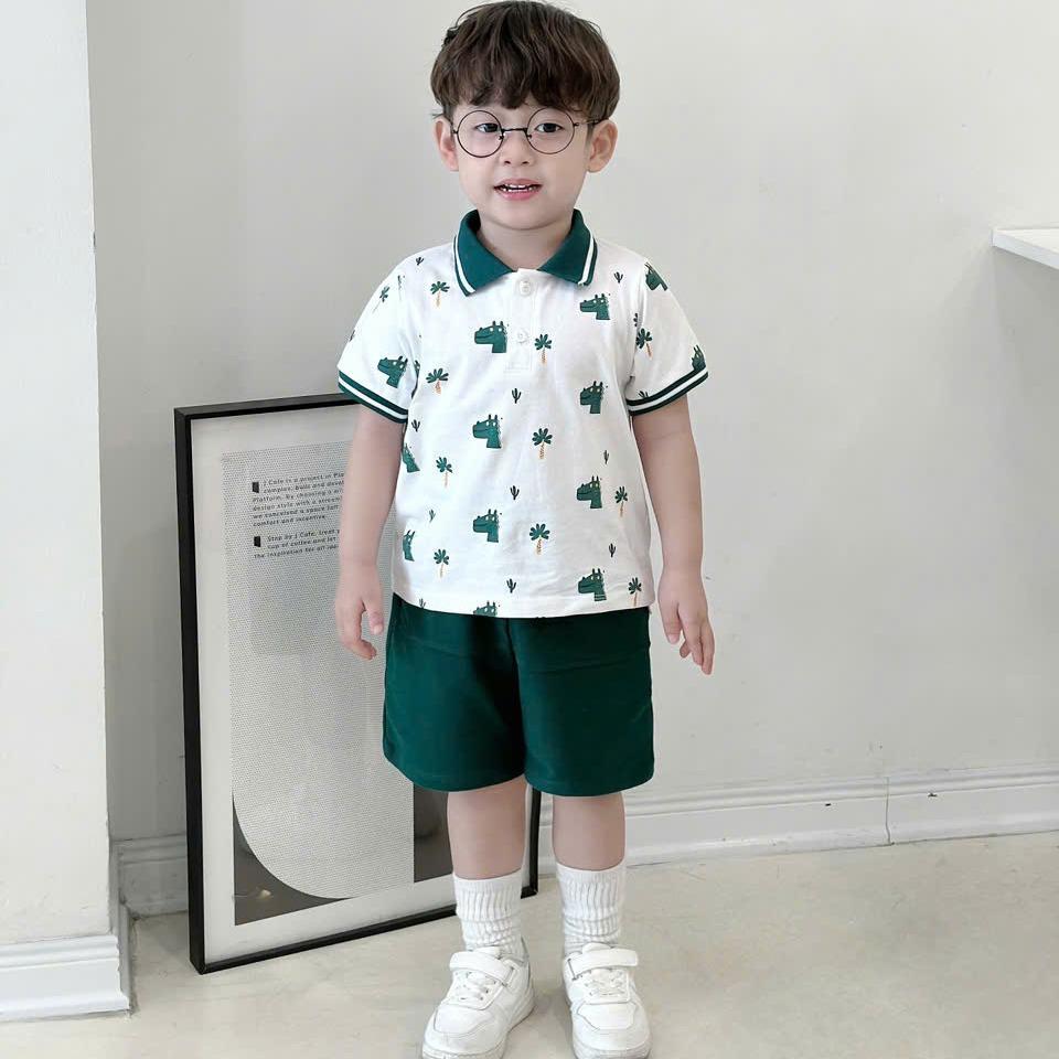 Bộ quần áo POLO IN KHỦNG LONG QUẦN XANH CHO BÉ TRAI,  Bộ quần áo chất COTTON thoải mái cho bé