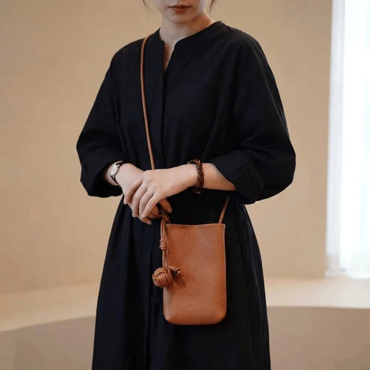 Women's Minimalist Crossbody Bag – 7