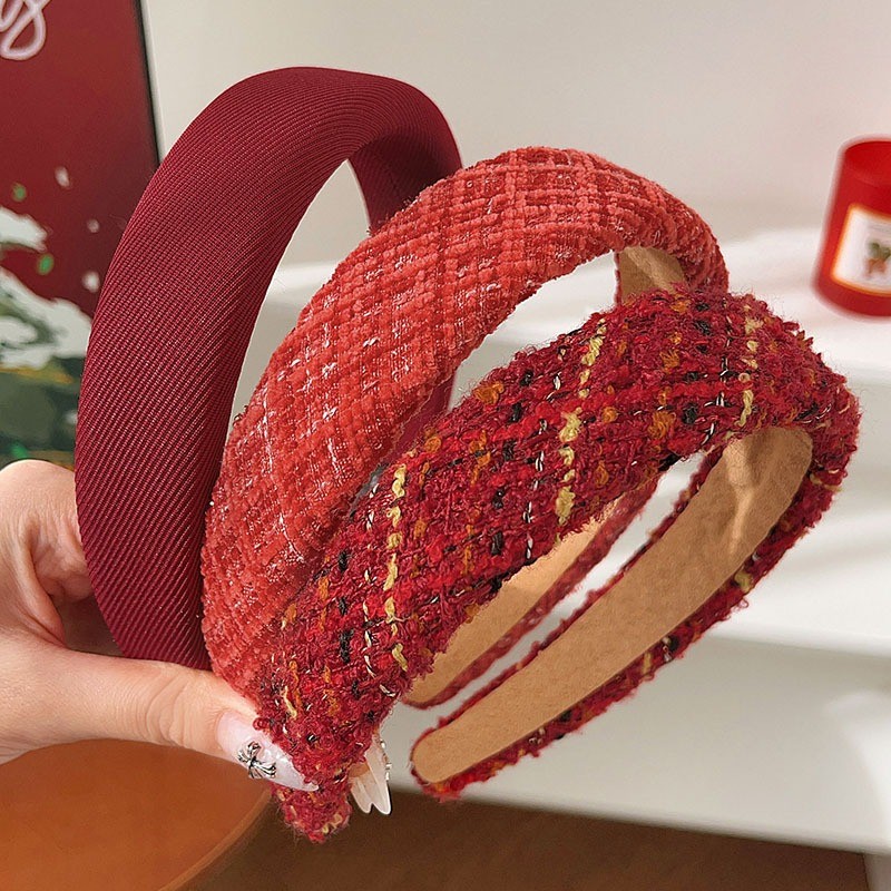 Băng đô người phụ nữ màu đỏ style Hàn Quốc phù hợp mùa thu đông
