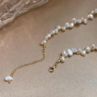 Vòng cổ ngọc trai Baroque thiết kế choker màu trắng, phù hợp làm trang sức đám cưới