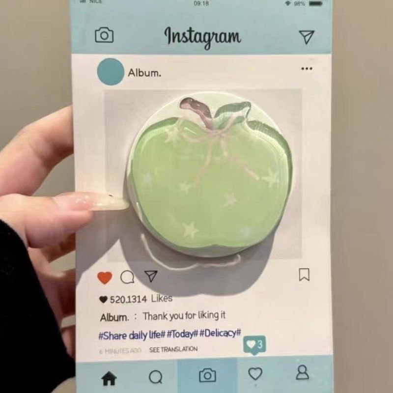 Phong cách Hàn Quốc Sunny Green White Polka Dot Star Apple Giá đỡ từ tính Thích hợp cho Apple 17promax16 Vỏ từ tính 15 / 14
