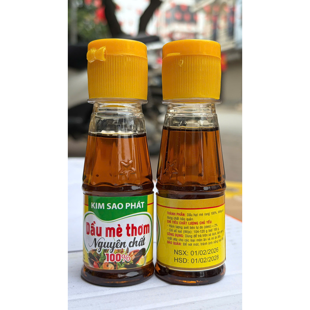 Dầu điều và dầu mè lọ 100ml và 250ml Kim Sao Phát - tiện lợi, tạo màu tạo hương vị cho thức ăn .