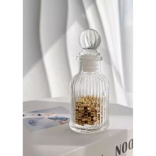 Chai thủy tinh mini có nắp, nắp cổ, dập nổi, đựng tinh dầu/nước hoa, phong cách châu Âu retro, WCSA