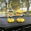 Xoay Crayon Shin-chan Nohara Shinnosuke Sáng Tạo Để Bàn Trang Trí Hoạt Hình Ngoại Vi Ô Tô Bảng Điều Khiển Đồ Trang Trí