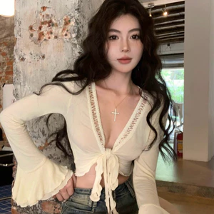 Áo khoác chống nắng có dây đeo Hot girl, phong cách ngắn nữ tính với tay chuông rỗng, áo dài tay cổ chữ V