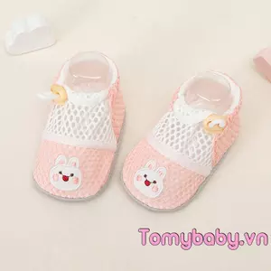 Giày đi bộ đầu tiên cho bé Giày đế mềm thêu động vật hoạt hình Giày chống trượt có khóa dây có thể điều chỉnh
