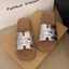Thời Trang Cổ Tích Phong Cách Váy Chống Trơn Trượt Flip-Flops Nữ Mặc Ngoài 25 Năm Phù Hợp Với Flat San