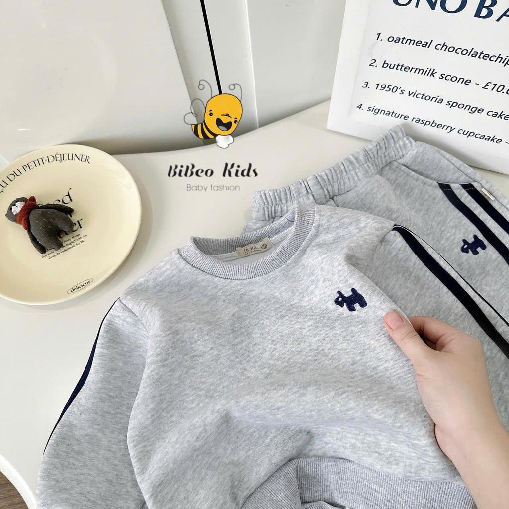 BiBeo Kids BỘ QUẦN ÁO NỈ THỂ THAO THÊU CÚN PHỐI SỌC XANH cho bé trai