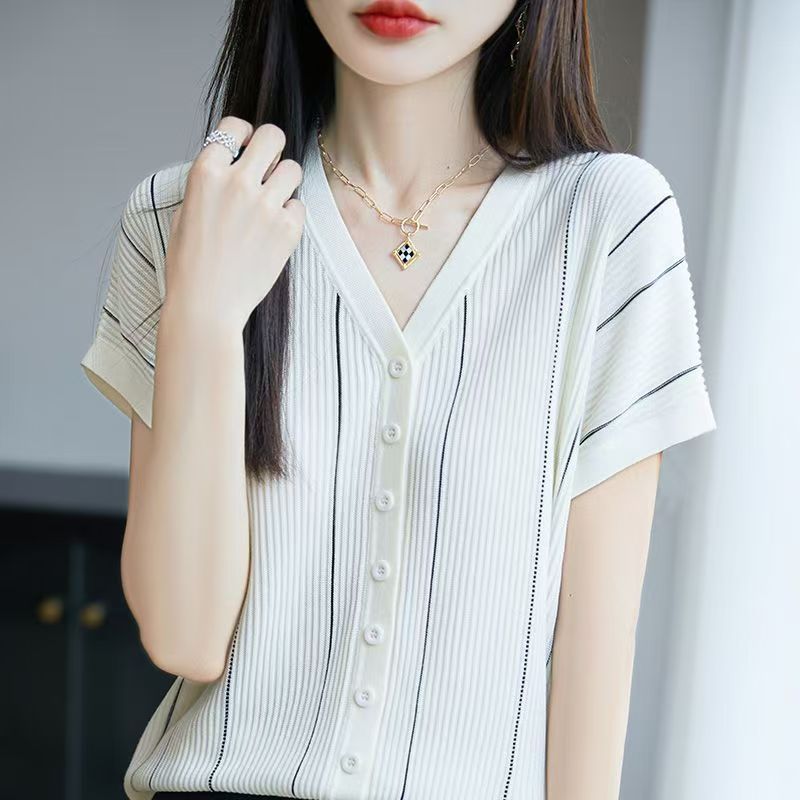 Áo len cổ chữ V sọc phong cách mới nhất mùa hè dành cho nữ | Áo thun ngắn tay nữ dáng ôm hơn, nhẹ nhàng sang trọng che phủ thịt mùa hè, màu sắc tương phản thanh lịch kiểu Pháp